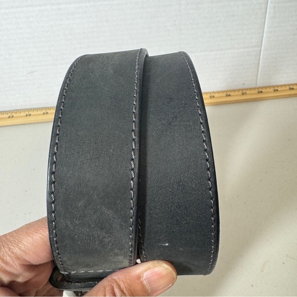 Modern Men's Rustic Genuine Black Leather Belt Size 34 - Picture 2 of 13